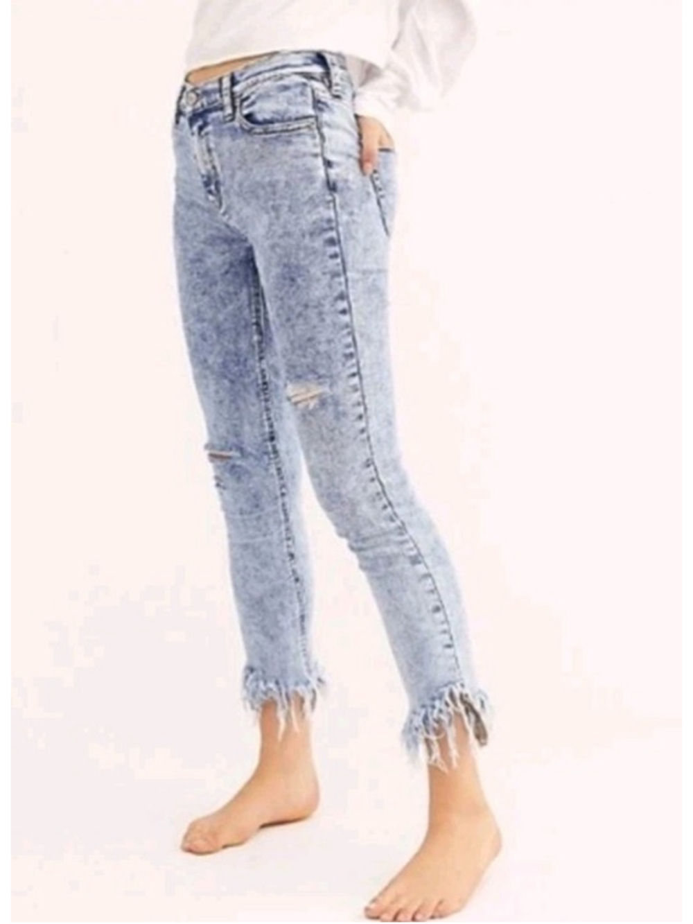 Free People Skinny Jeans 27x26 Acid Wash Distressed Raw Hem Ankle Boho Y2K Indie